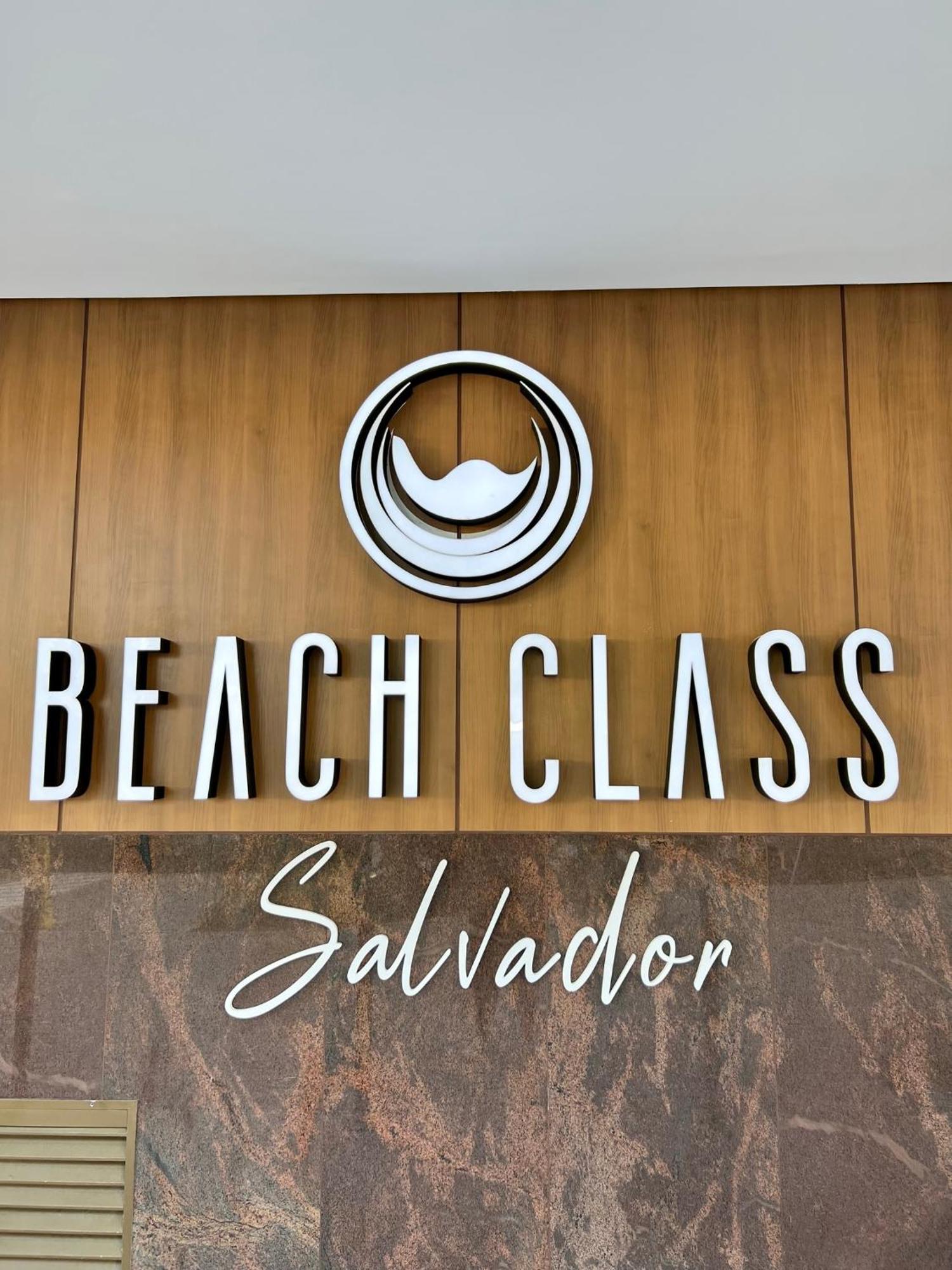 Unu Class Ondina Apartment Salvador